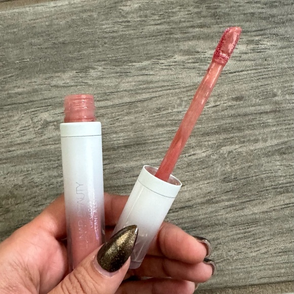 Lunar Beauty "Starlight" lip gloss - Picture 1 of 7